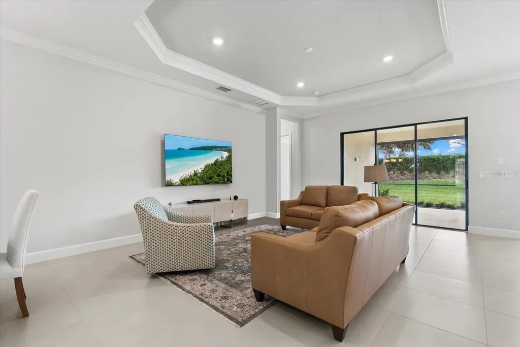 10128 Morning Mist Lane Sarasota FL 34241