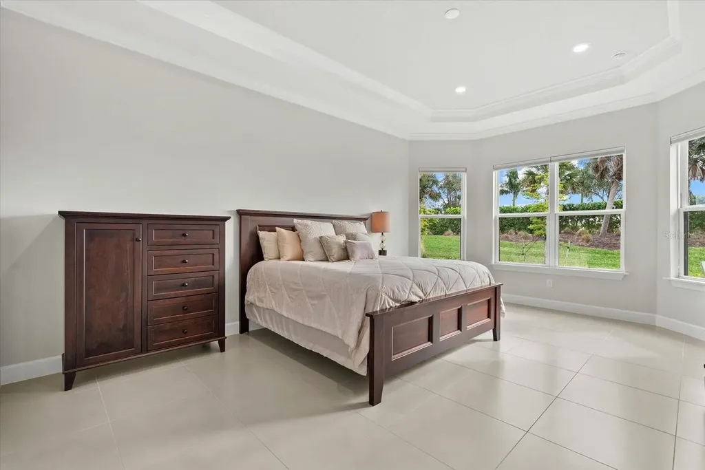 10128 Morning Mist Lane Sarasota FL 34241