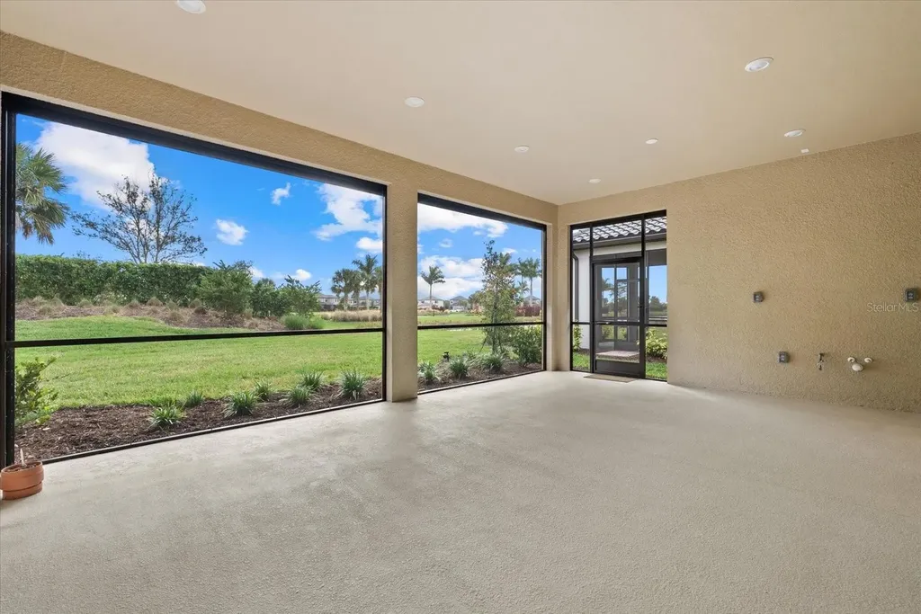 10128 Morning Mist Lane Sarasota FL 34241