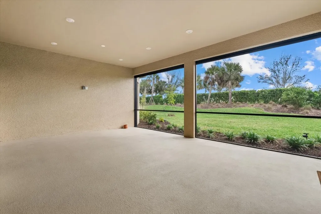 10128 Morning Mist Lane Sarasota FL 34241
