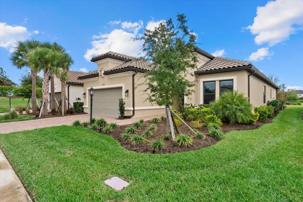 10128 Morning Mist Lane Sarasota FL 34241