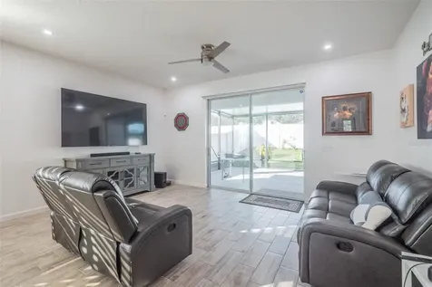 2391 Natoma Boulevard Mount Dora FL 32757