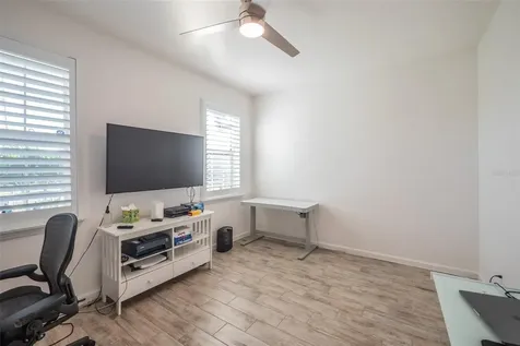 2391 Natoma Boulevard Mount Dora FL 32757