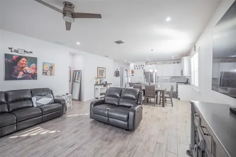 2391 Natoma Boulevard Mount Dora FL 32757