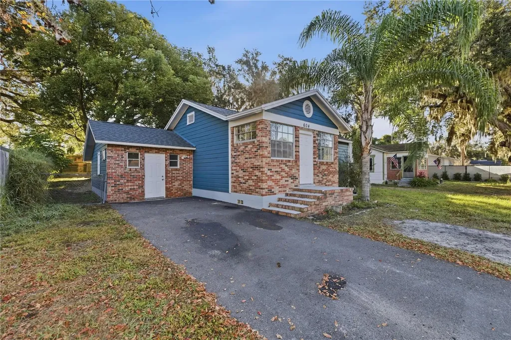 604 Ross Street Leesburg FL 34748