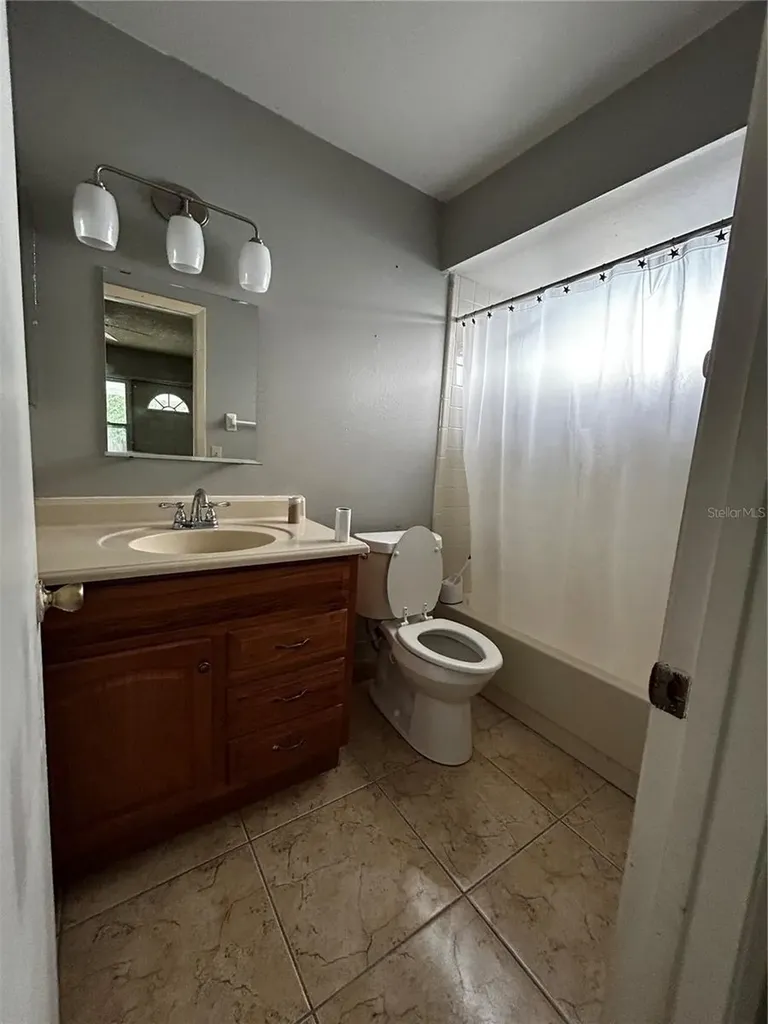 12104 Florida Woods Lane Orlando FL 32824