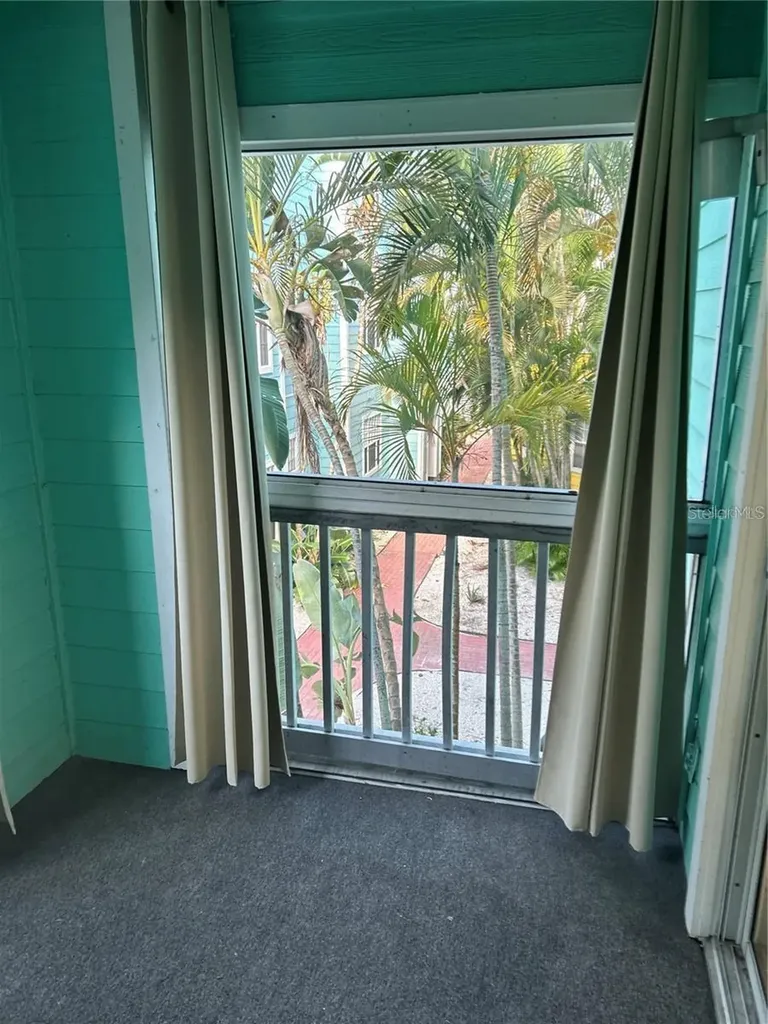 3002 W Cleveland Street Tampa FL 33609