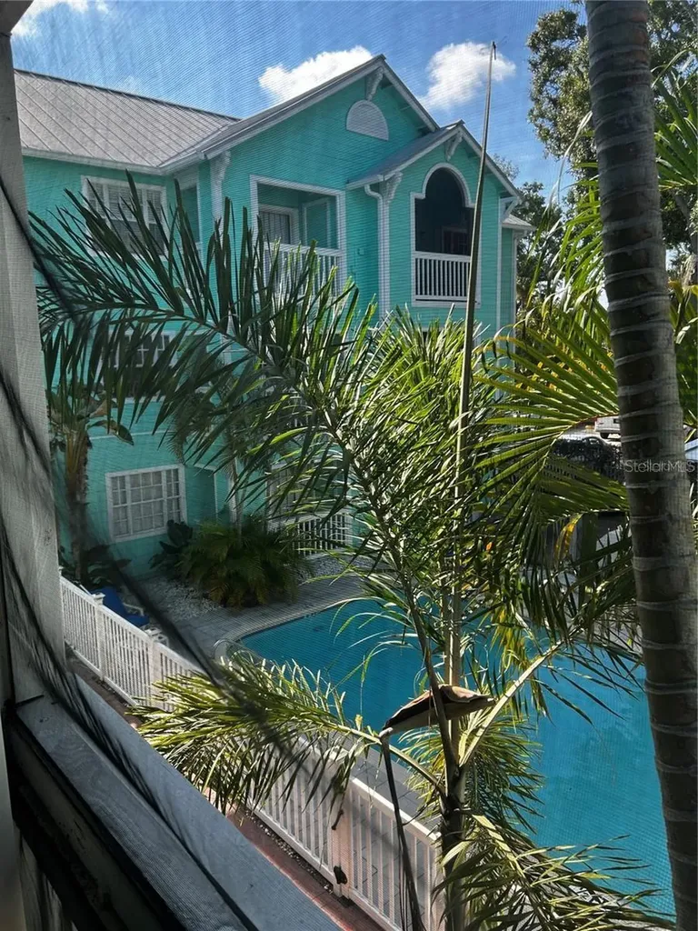 3002 W Cleveland Street Tampa FL 33609