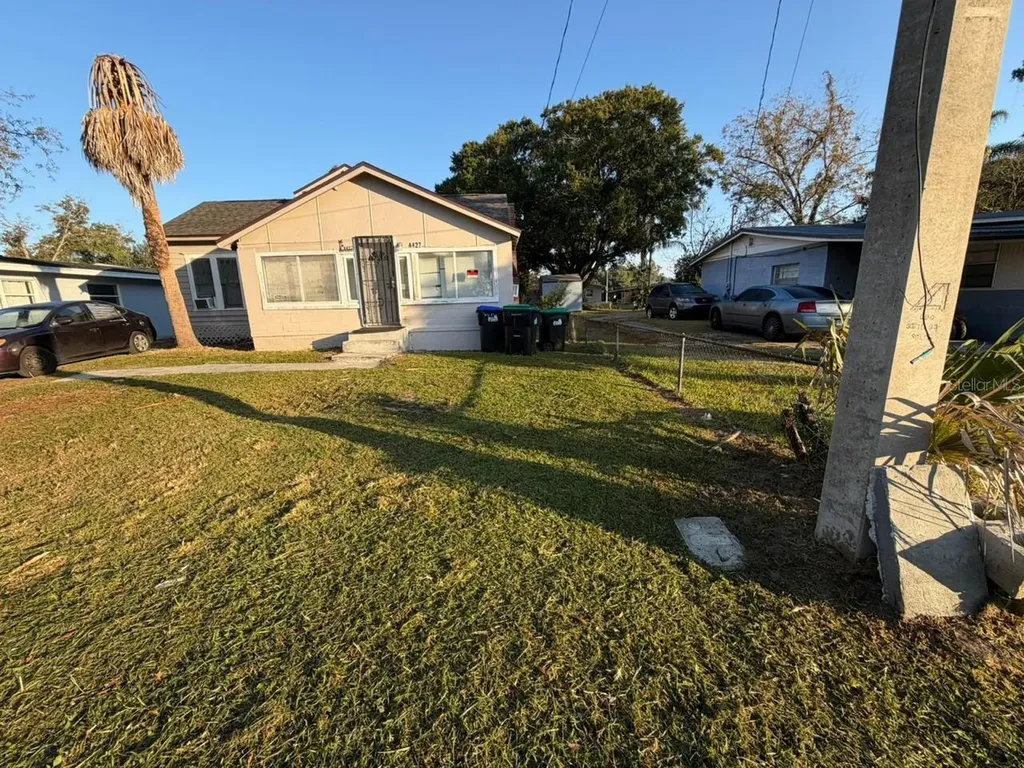 4427 Raleight Street Orlando FL 32811