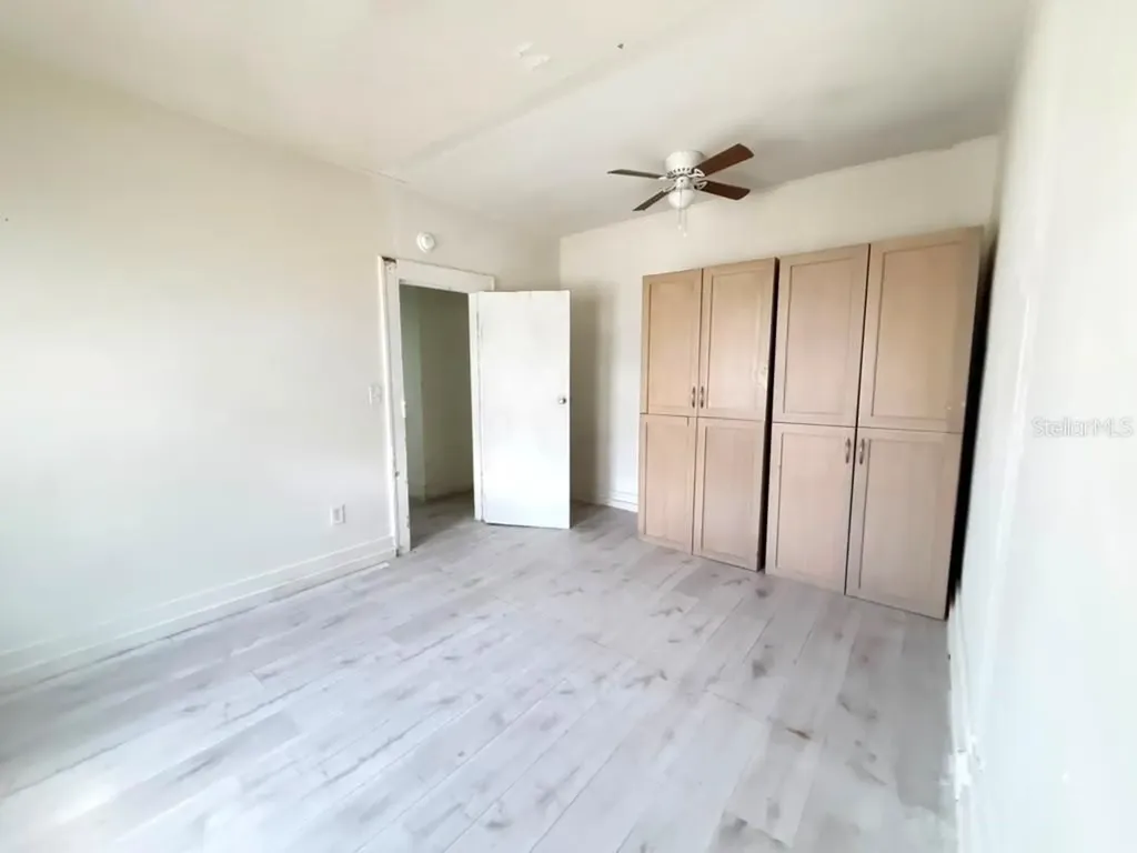 4427 Raleight Street Orlando FL 32811