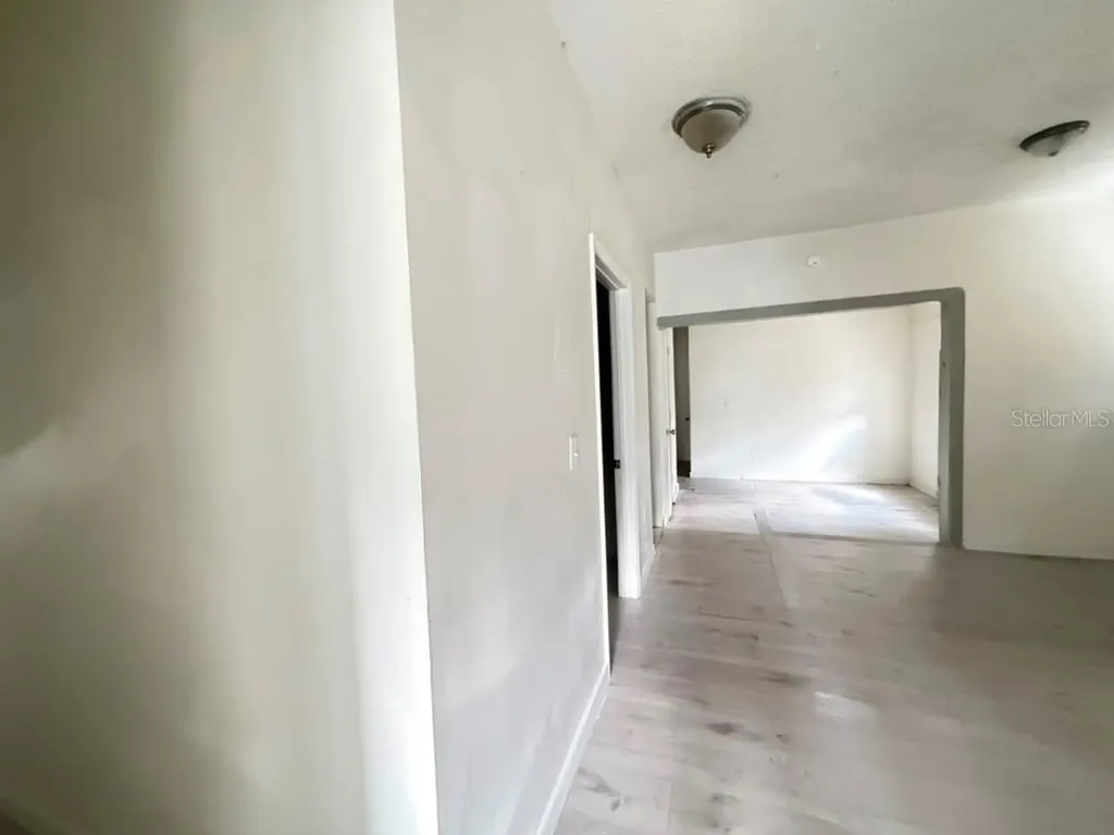 4427 Raleight Street Orlando FL 32811