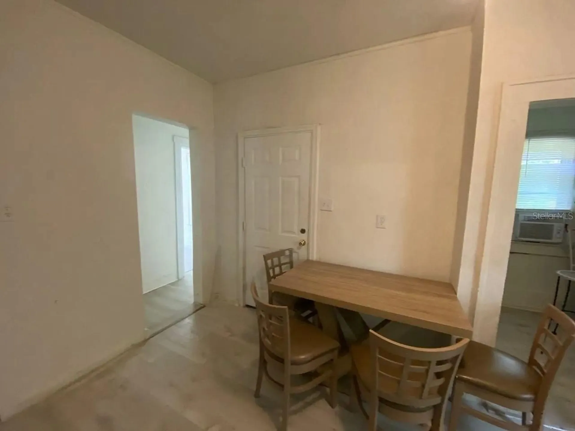 4427 Raleight Street Orlando FL 32811