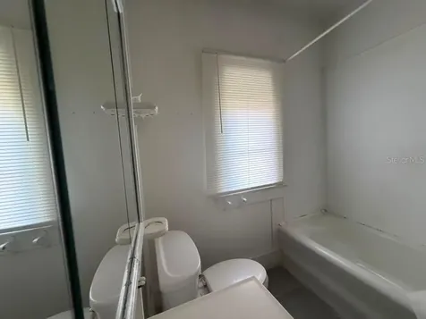 4427 Raleight Street Orlando FL 32811