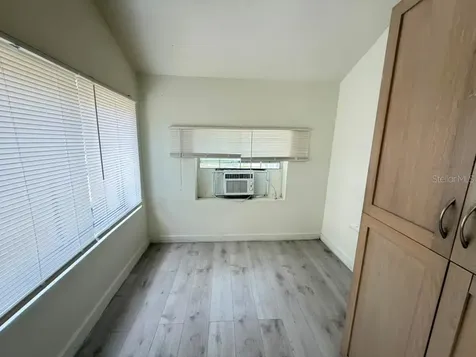 4427 Raleight Street Orlando FL 32811