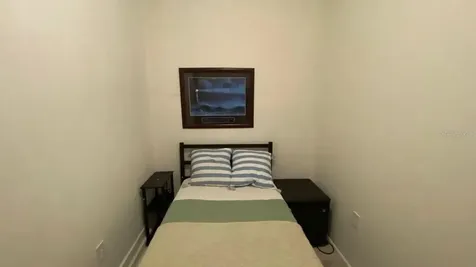 4427 Raleight Street Orlando FL 32811