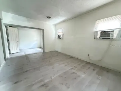 4427 Raleight Street Orlando FL 32811