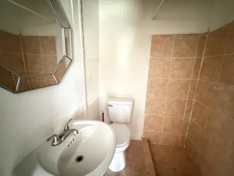 4427 Raleight Street Orlando FL 32811
