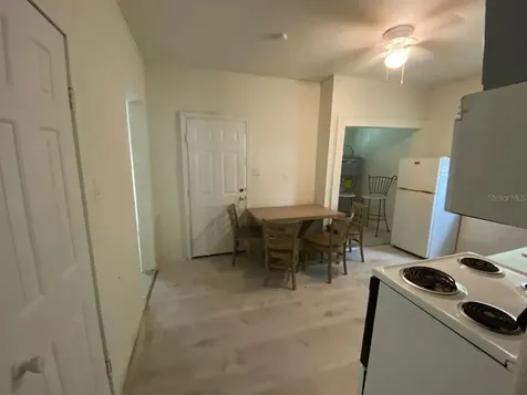 4427 Raleight Street Orlando FL 32811