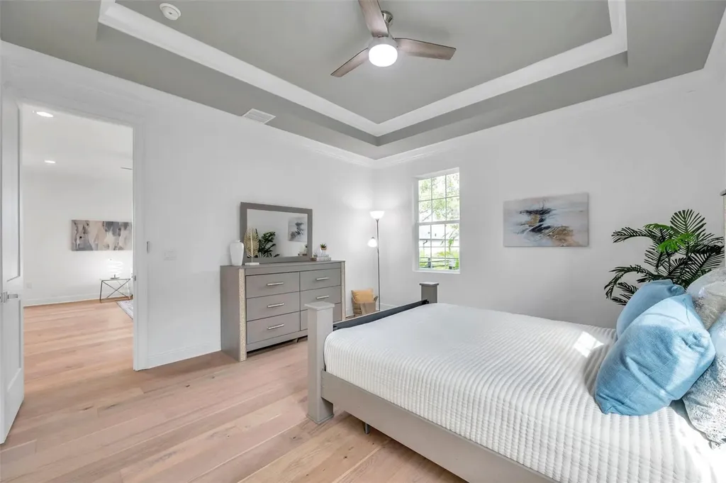 2369 Bahia Vista Street Sarasota FL 34239
