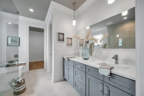 2369 Bahia Vista Street Sarasota FL 34239