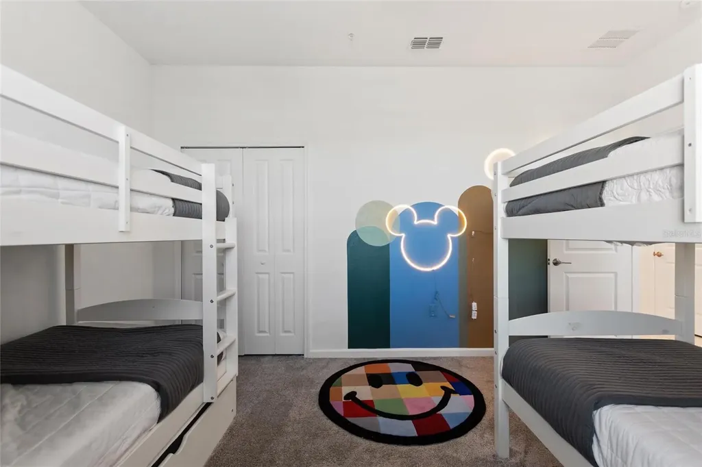 953 Splash Shot Davenport FL 33836