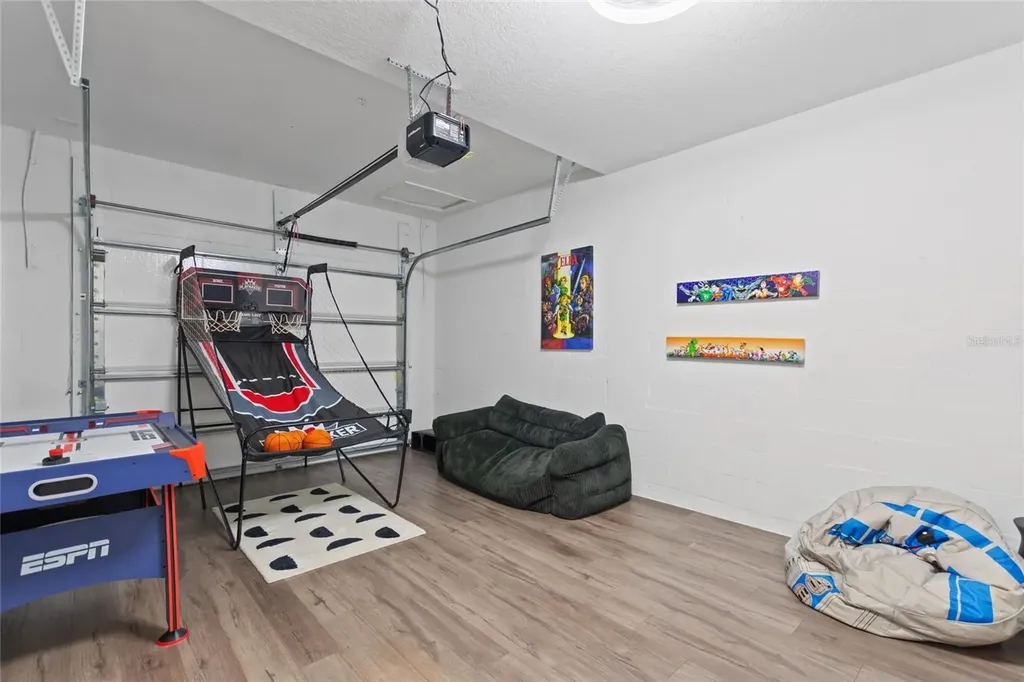 953 Splash Shot Davenport FL 33836