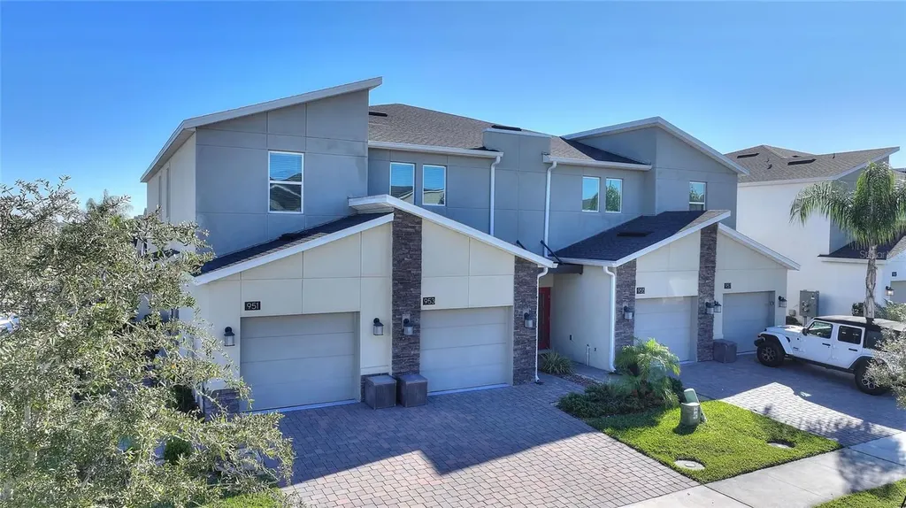 953 Splash Shot Davenport FL 33836