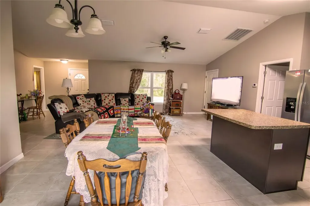 3661 SE 131st Place Belleview FL 34420