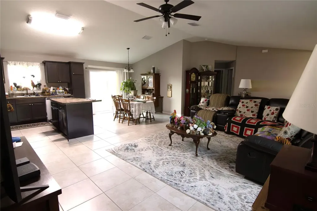 3661 SE 131st Place Belleview FL 34420