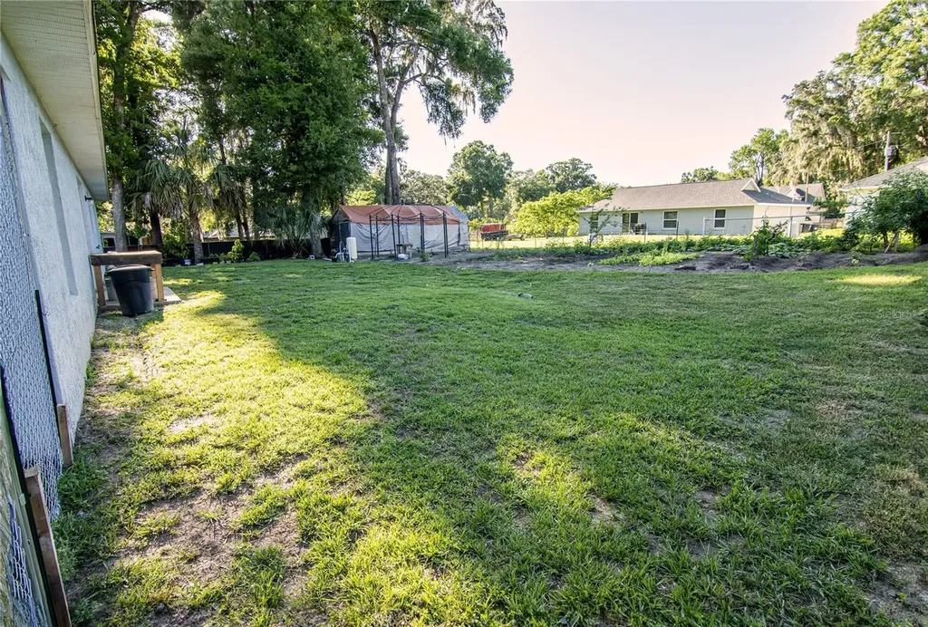 3661 SE 131st Place Belleview FL 34420