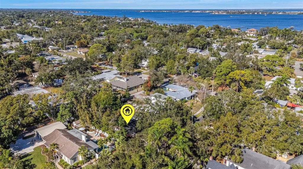 218 32nd Street W Bradenton FL 34205