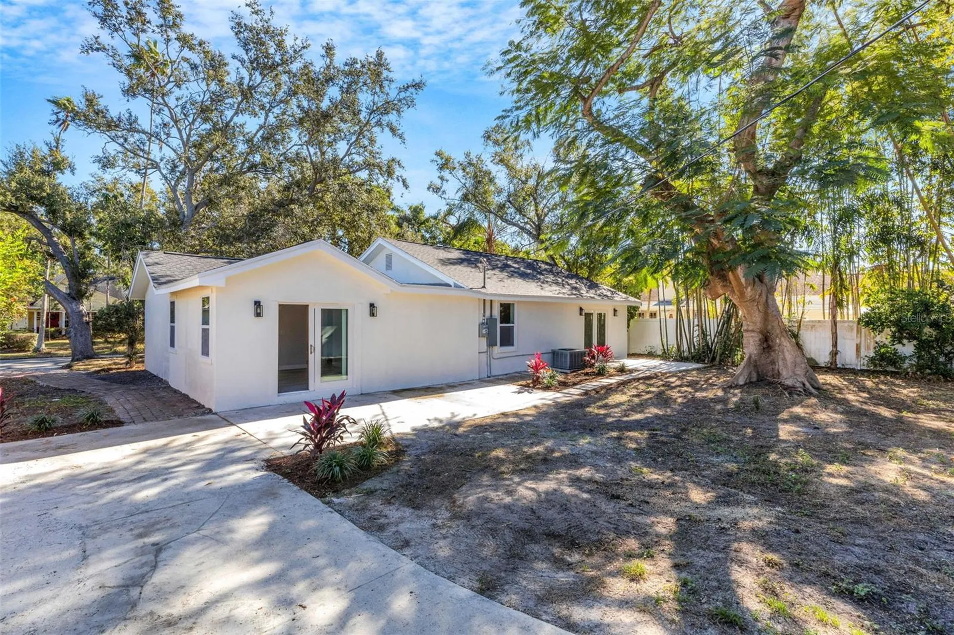 218 32nd Street W Bradenton FL 34205