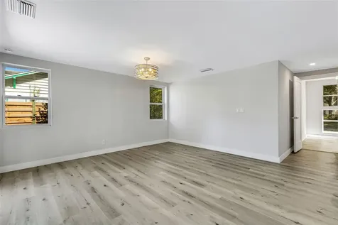 218 32nd Street W Bradenton FL 34205