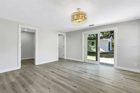 218 32nd Street W Bradenton FL 34205