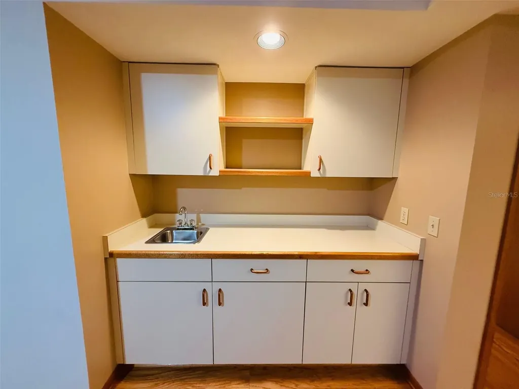 2435 NW 27th Place Gainesville FL 32605