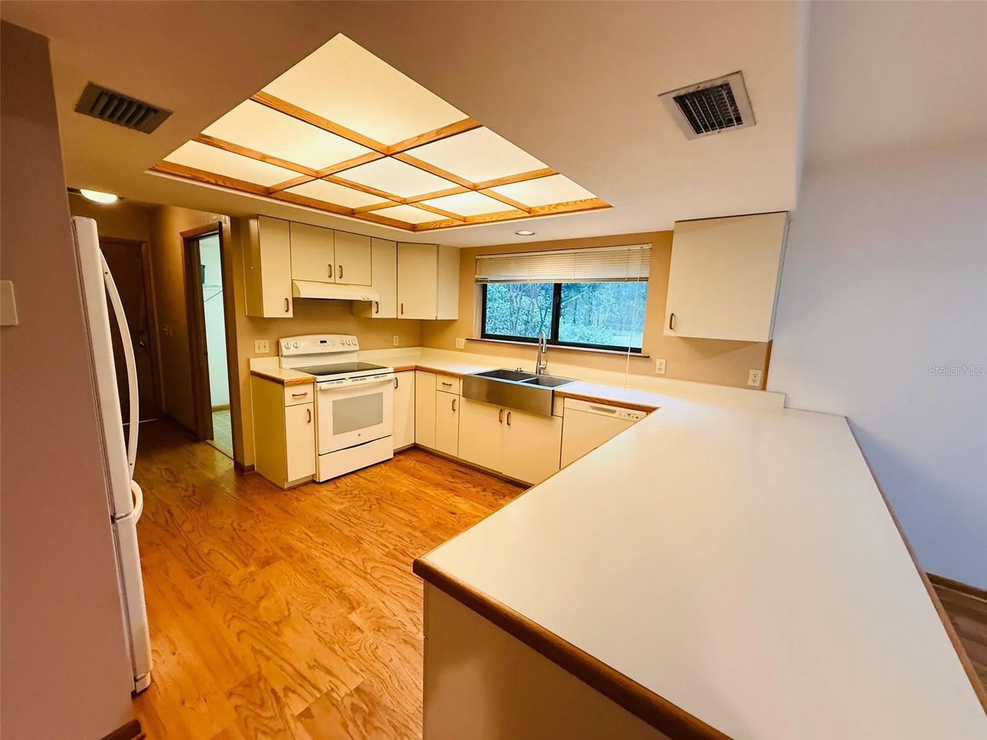 2435 NW 27th Place Gainesville FL 32605