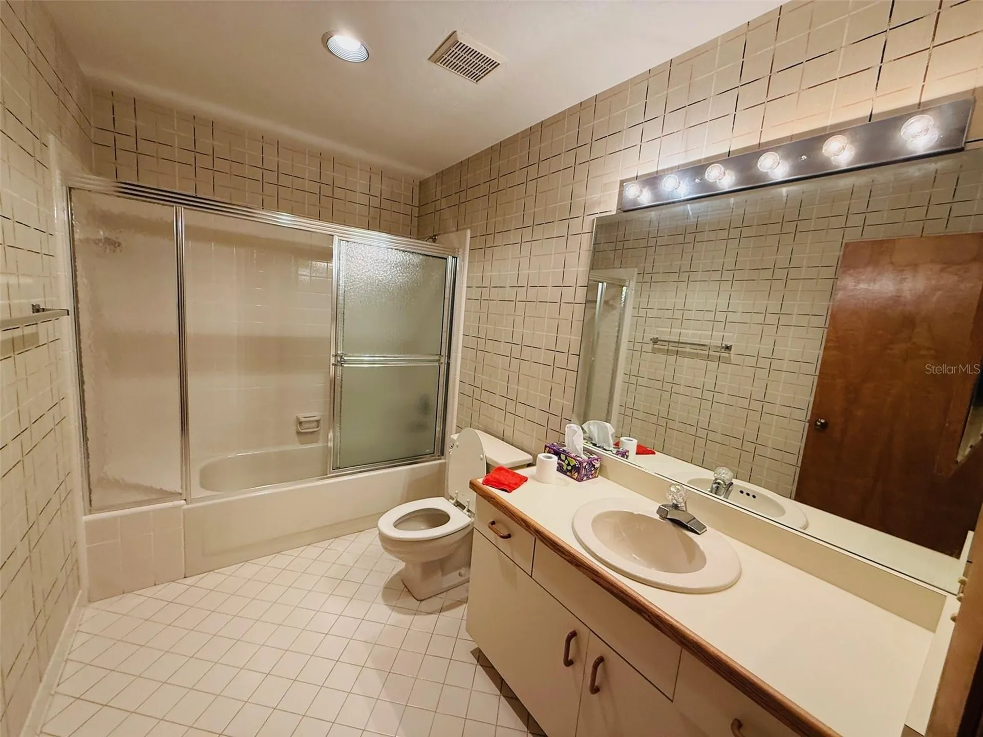 2435 NW 27th Place Gainesville FL 32605
