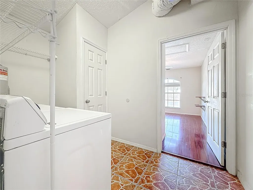 1926 29th Avenue N St Petersburg FL 33713