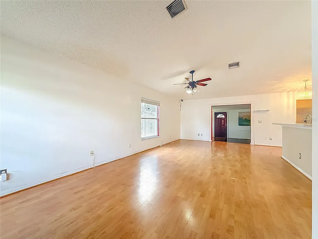 1926 29th Avenue N St Petersburg FL 33713