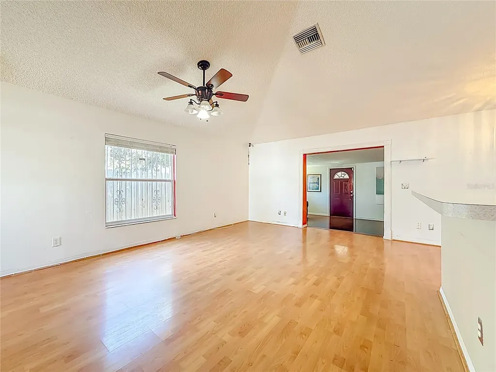 1926 29th Avenue N St Petersburg FL 33713