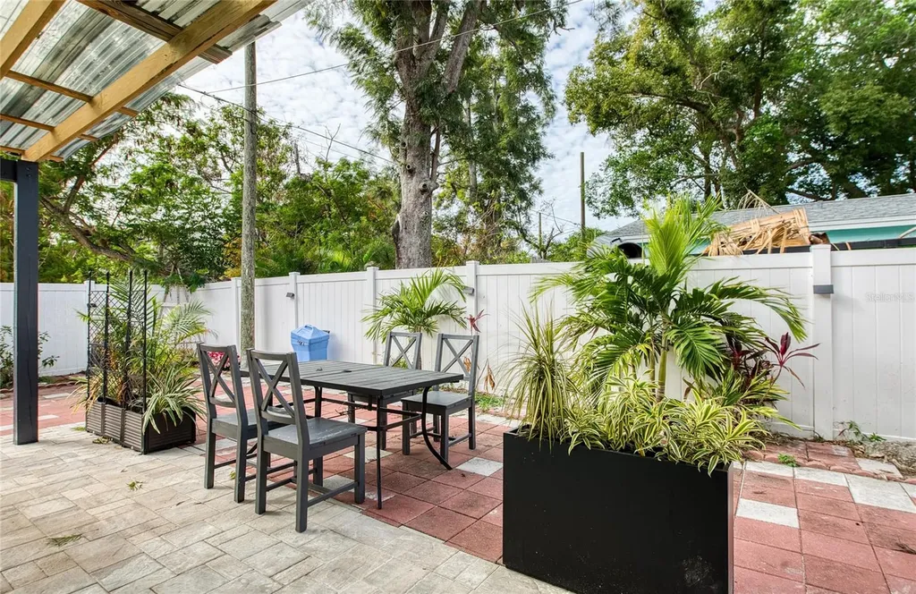 6724 77th Avenue N Pinellas Park FL 33781
