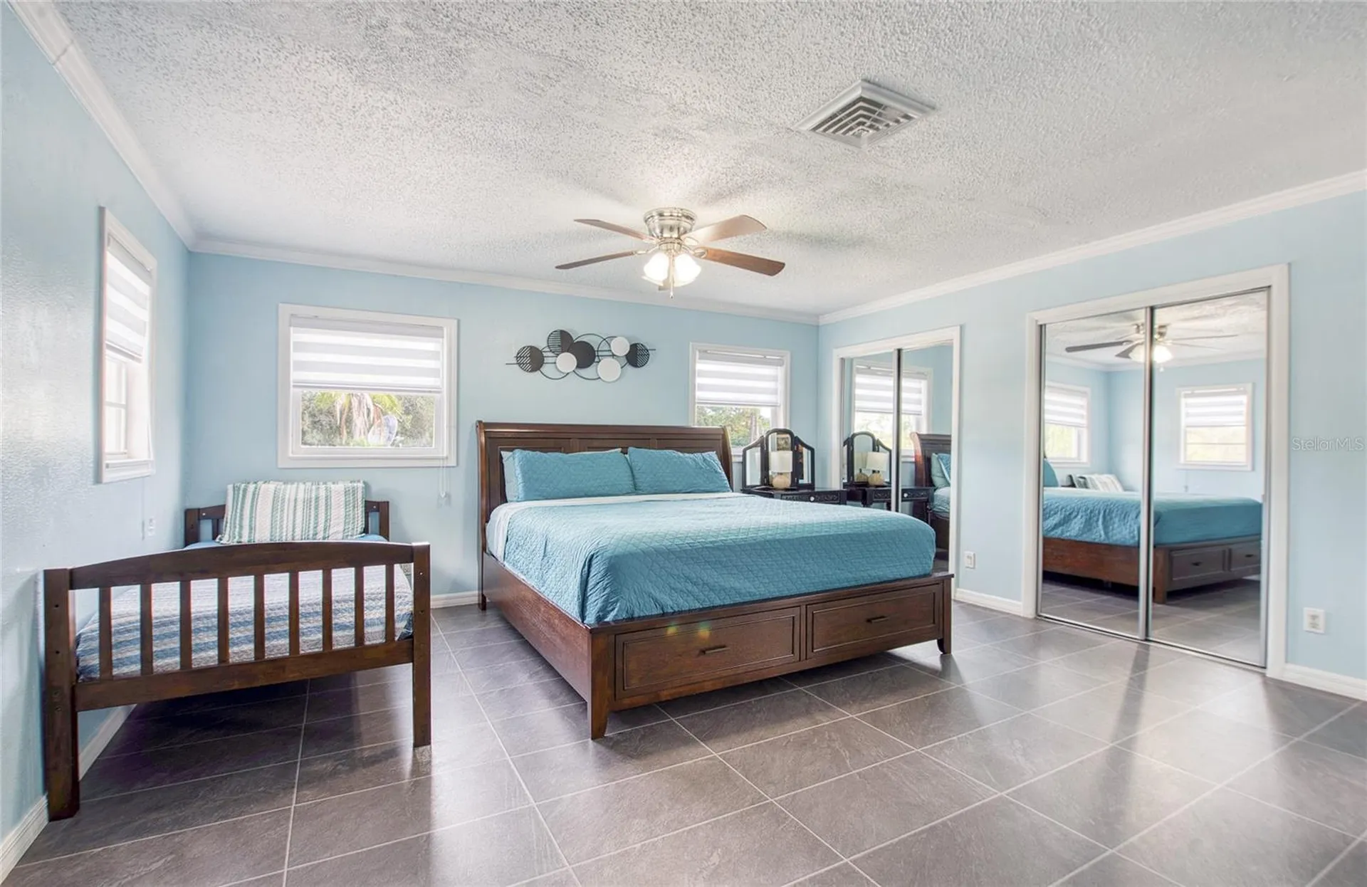 6724 77th Avenue N Pinellas Park FL 33781