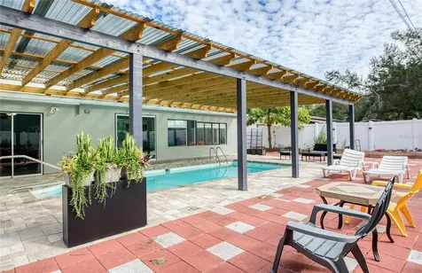 6724 77th Avenue N Pinellas Park FL 33781