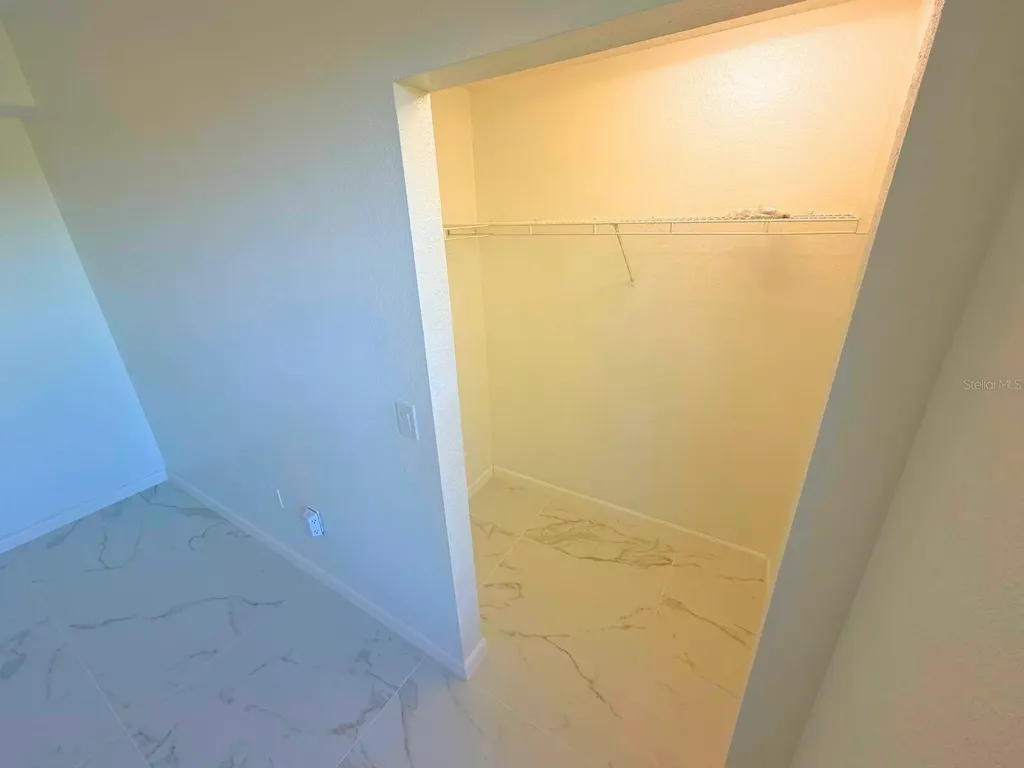 5560 Metrowest Boulevard Orlando FL 32811