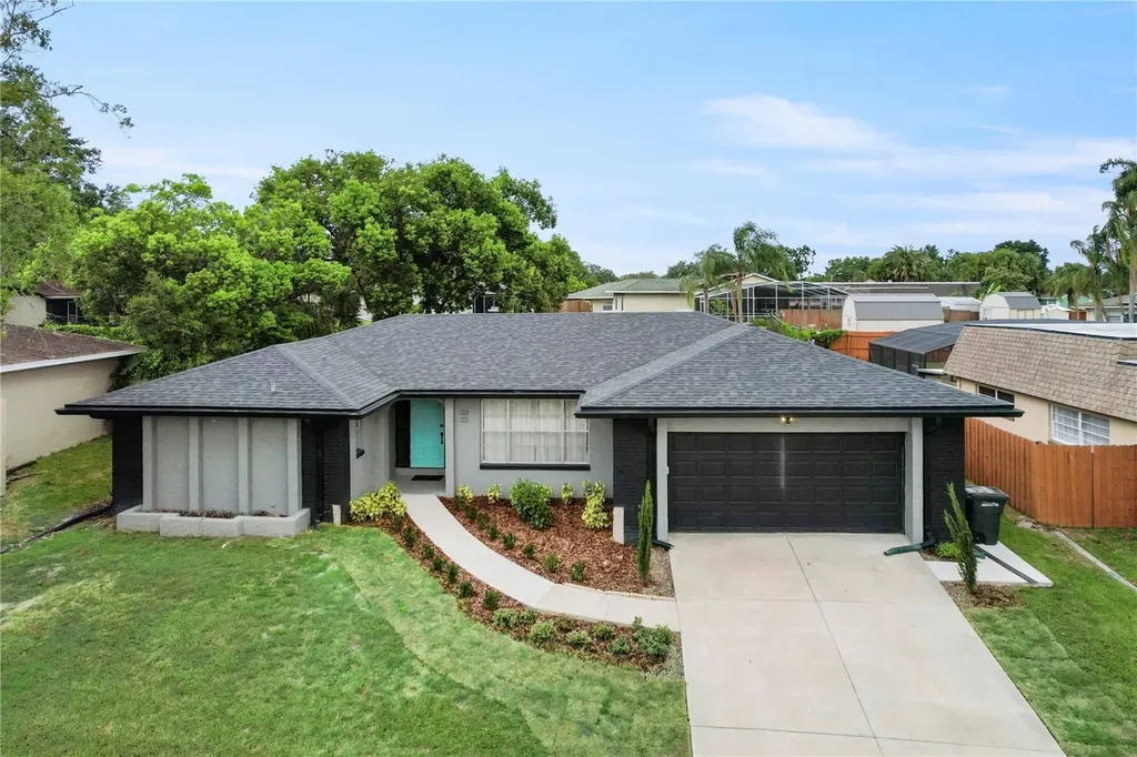 607 Green Briar Boulevard Altamonte Springs FL 32714