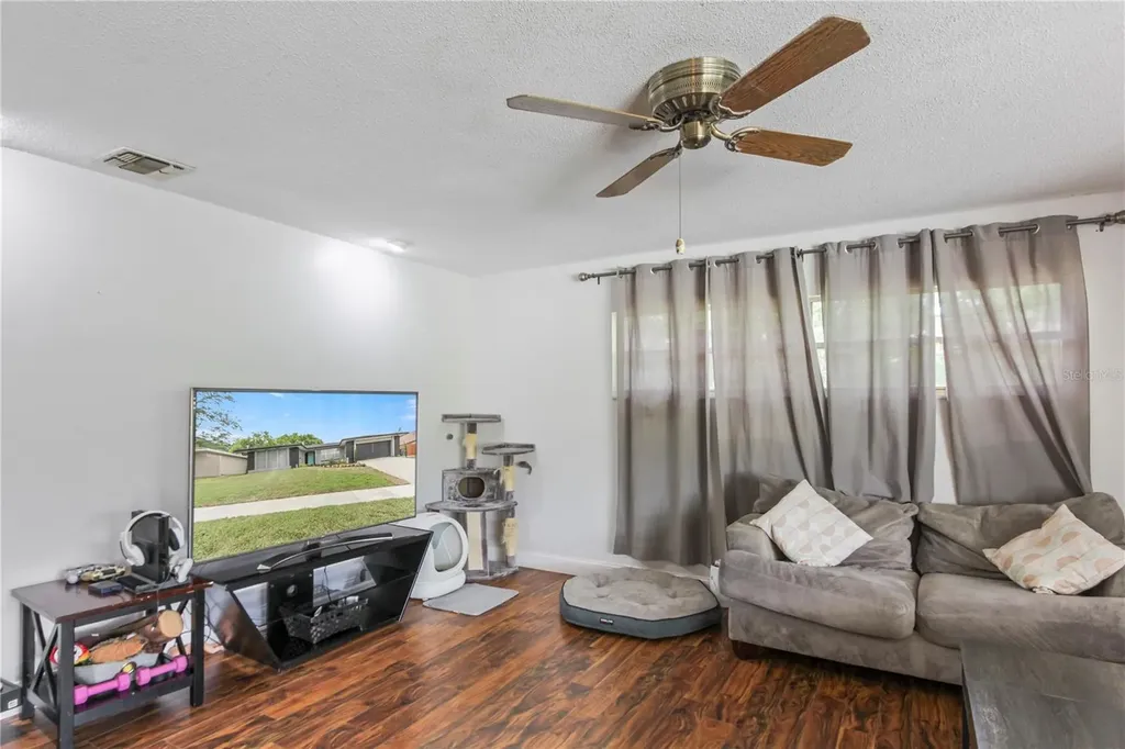 607 Green Briar Boulevard Altamonte Springs FL 32714