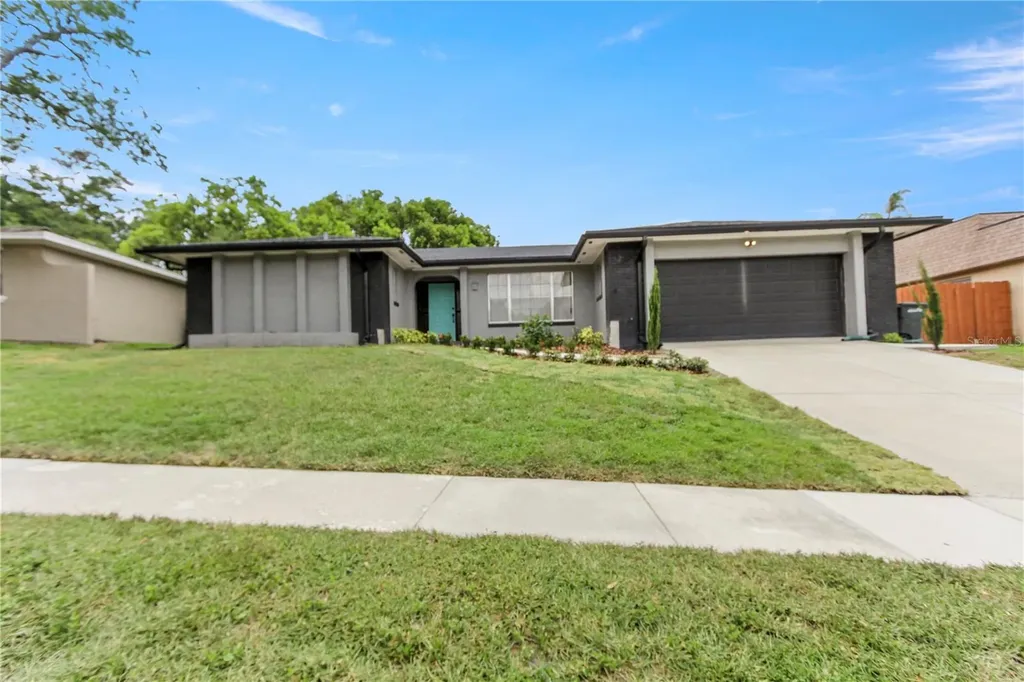 607 Green Briar Boulevard Altamonte Springs FL 32714