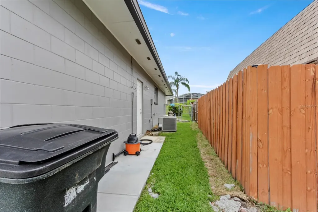 607 Green Briar Boulevard Altamonte Springs FL 32714