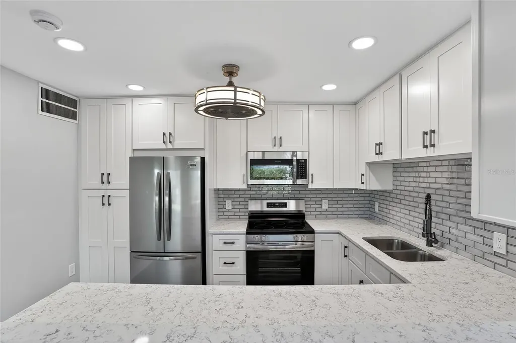 1401 Gulf Boulevard Clearwater FL 33767