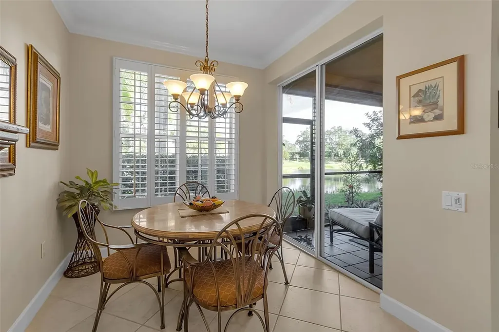 5211 Parisienne Place Sarasota FL 34238